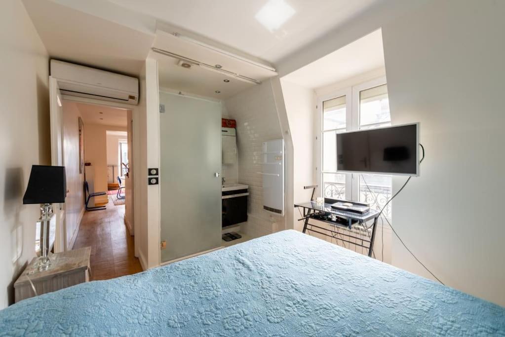 Appartement Vue Tour Eiffel Paris Extérieur photo